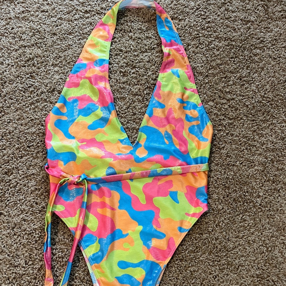 Icon Swim - SIZE LARGE - MULTI COLOR CAMO ONE PIECE
